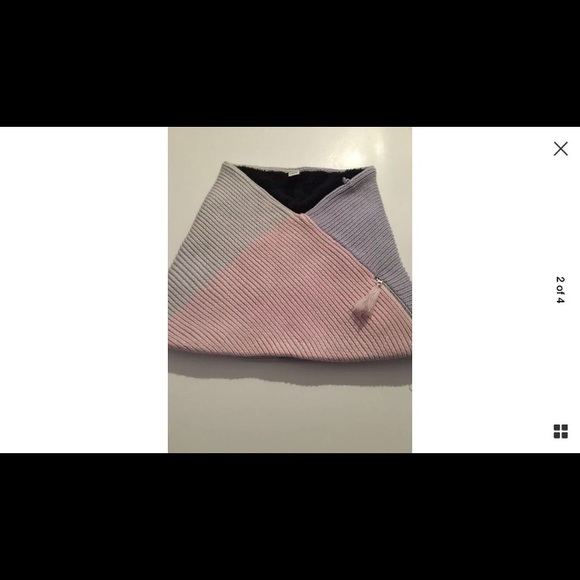 LULULEMON Totally Toasty Sherpa Neckwarmer - Picture 3 of 5